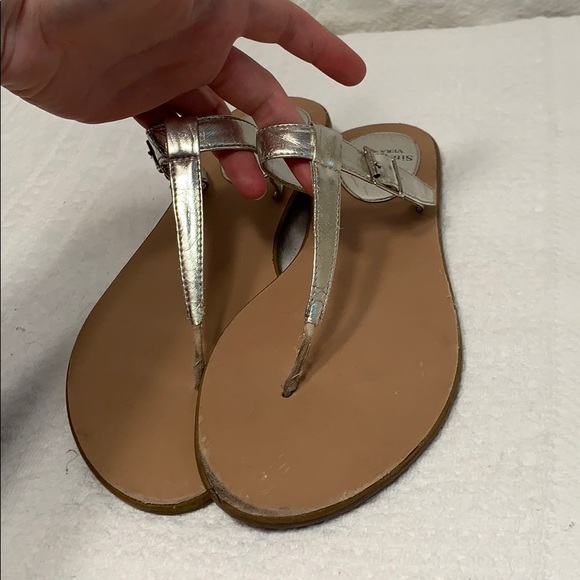 simply vera vera wang sandals - Picture 2 of 6